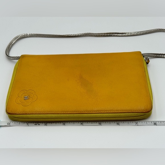 Chanel-Authentic-Camelia  zip organizer on original Chain Yellow - Picture 13 of 16